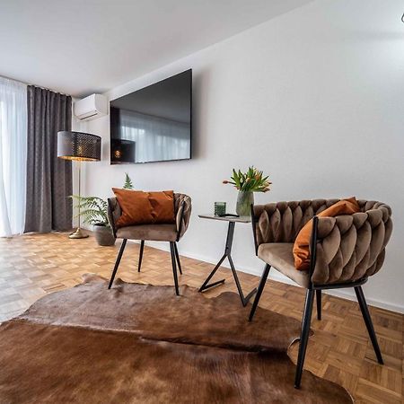 City Wohnung Fn L 5 Klimatisiert Mit Balkon Und Kueche Фридрихсхафен Экстерьер фото